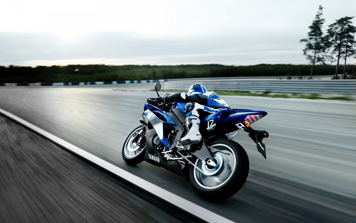 Suzuki GSXR 1000 Wallpaper