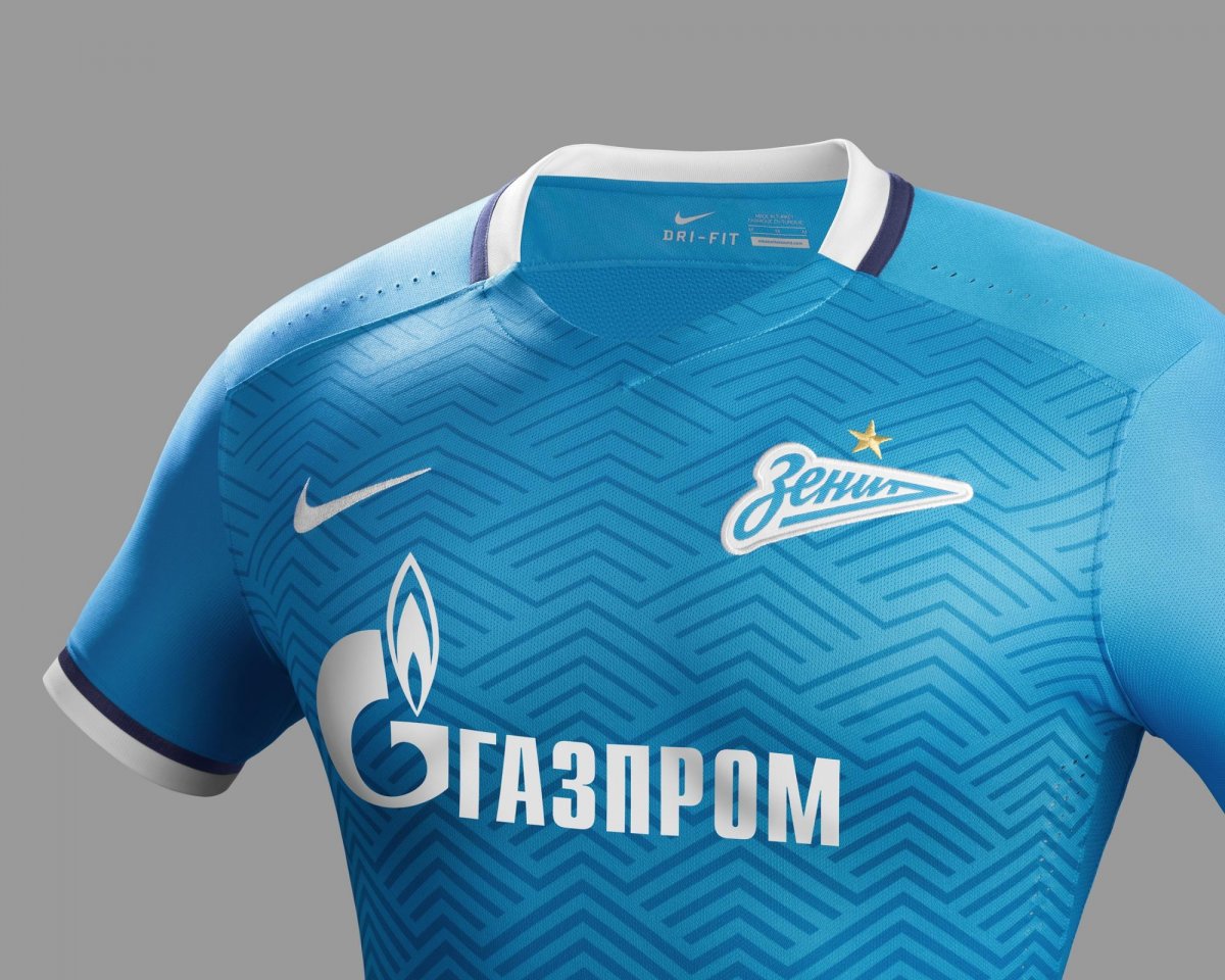 Реклама футбола Газпром
