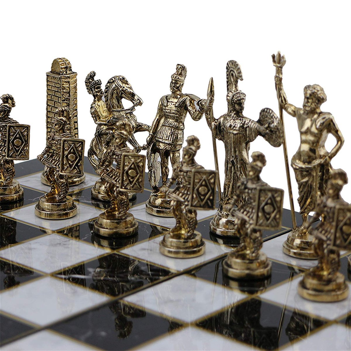 Металлические шахматные фигуры