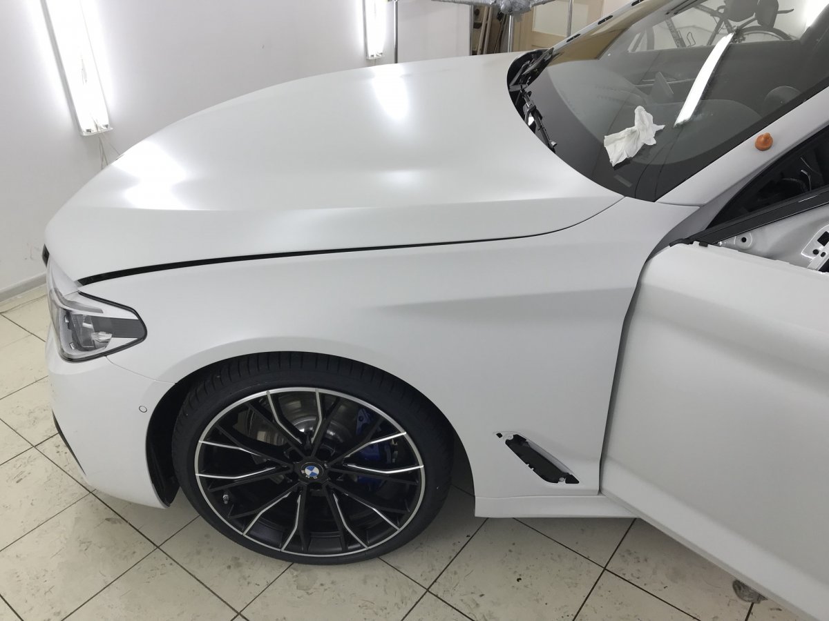 БМВ g30 матовый полиуретан suntek