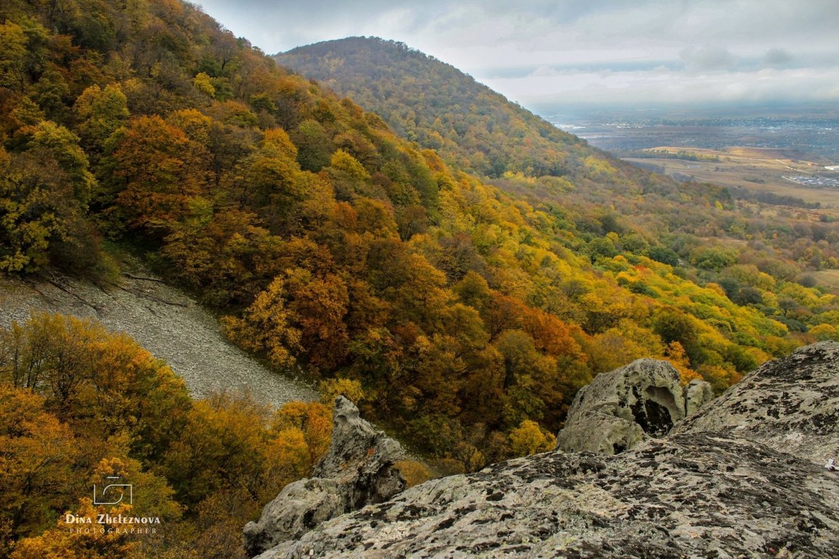 Орлиные скалы Сочи осенью