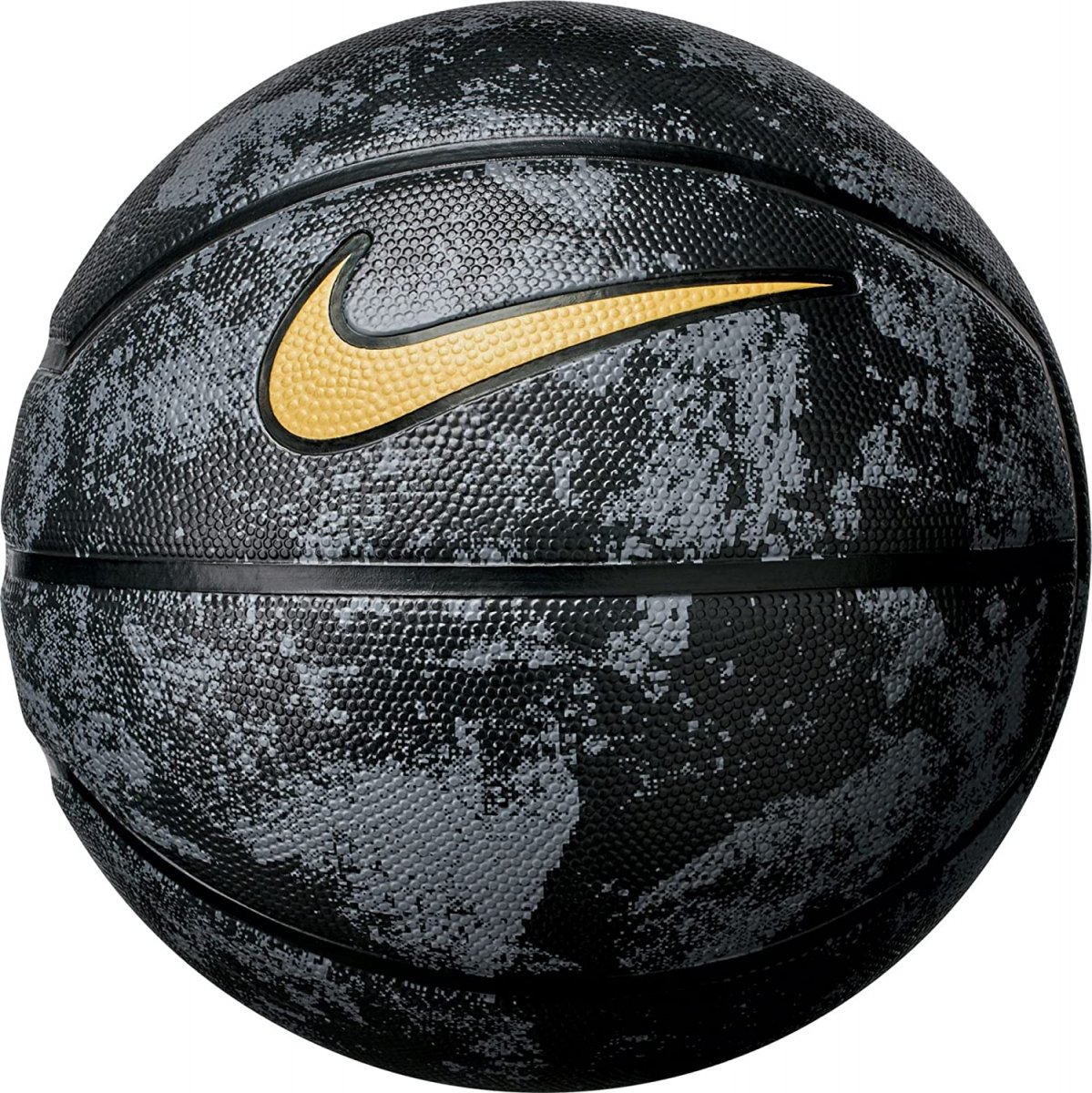 Баскетбольный мяч в центре