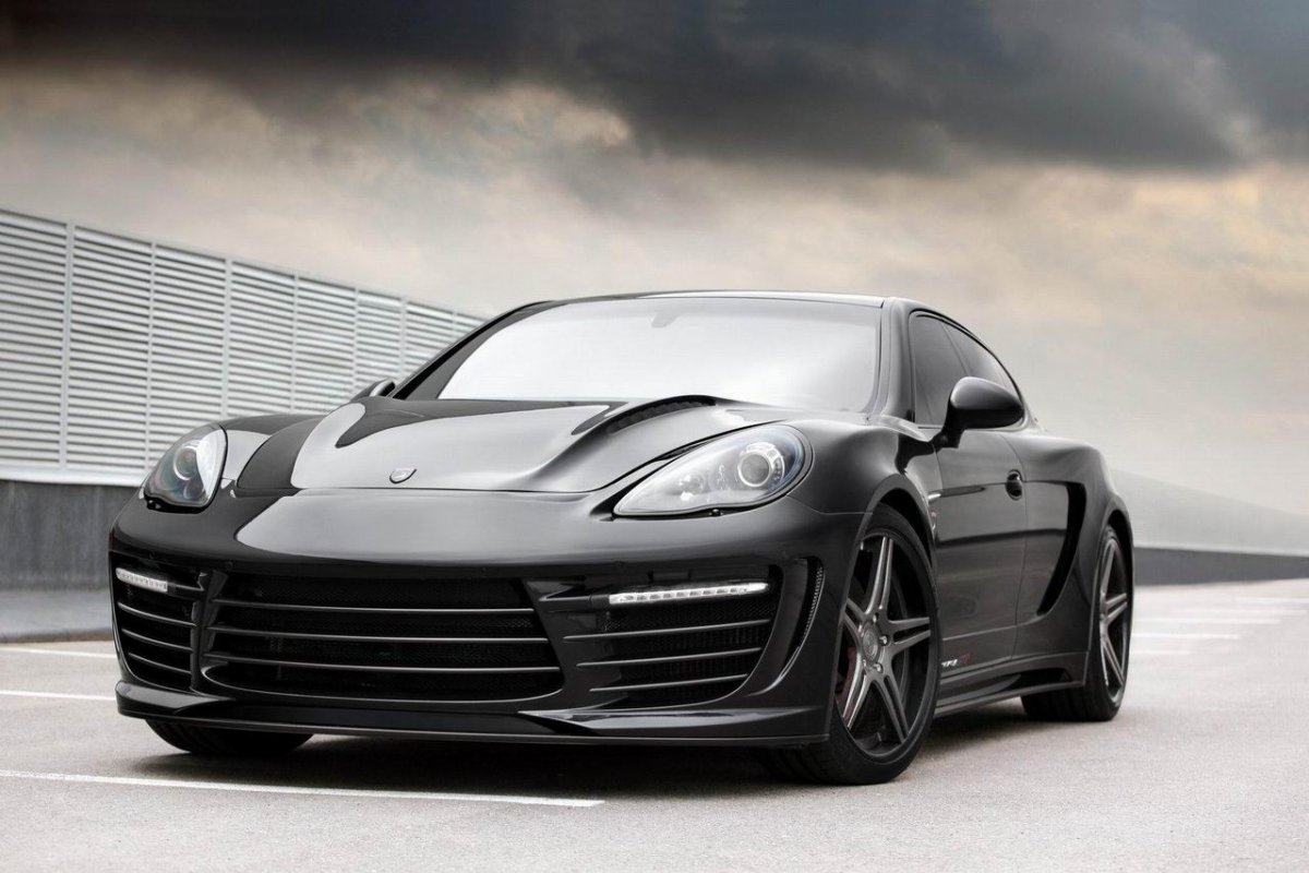 Porsche Panamera TOPCAR Stingray