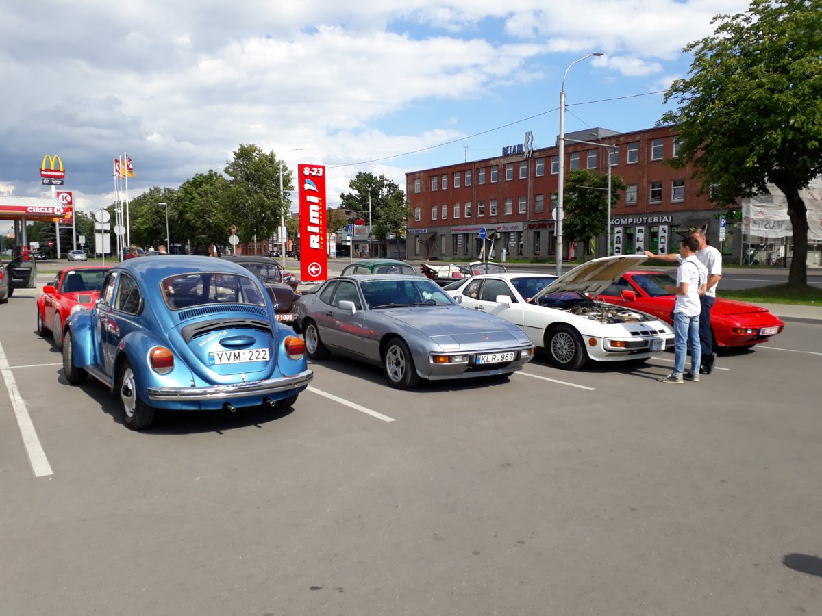 Литва автомобили