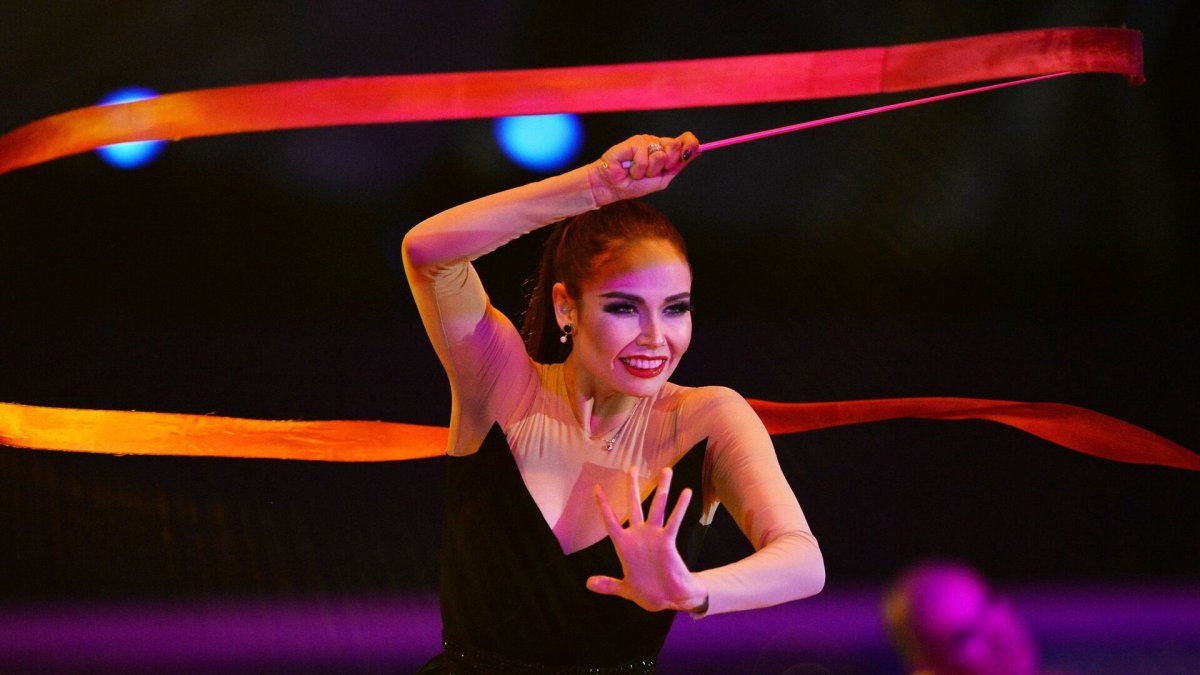 Даша Дмитриева художественная гимнастика