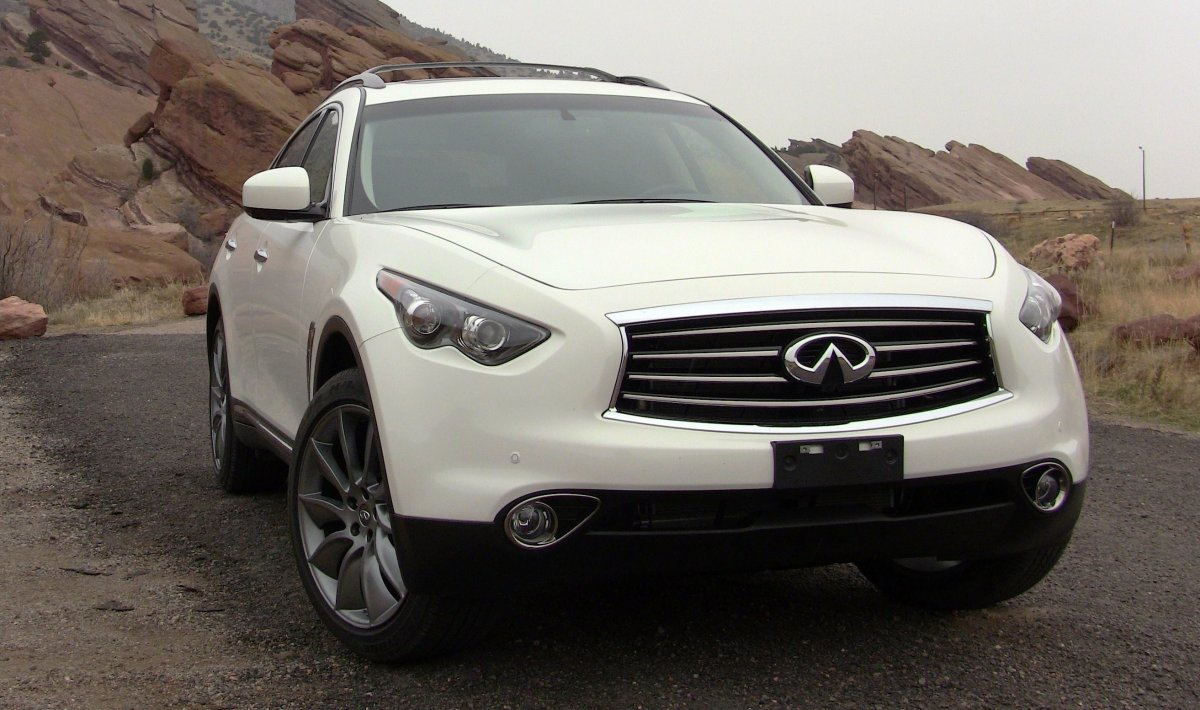 Infiniti fx50 Vettel