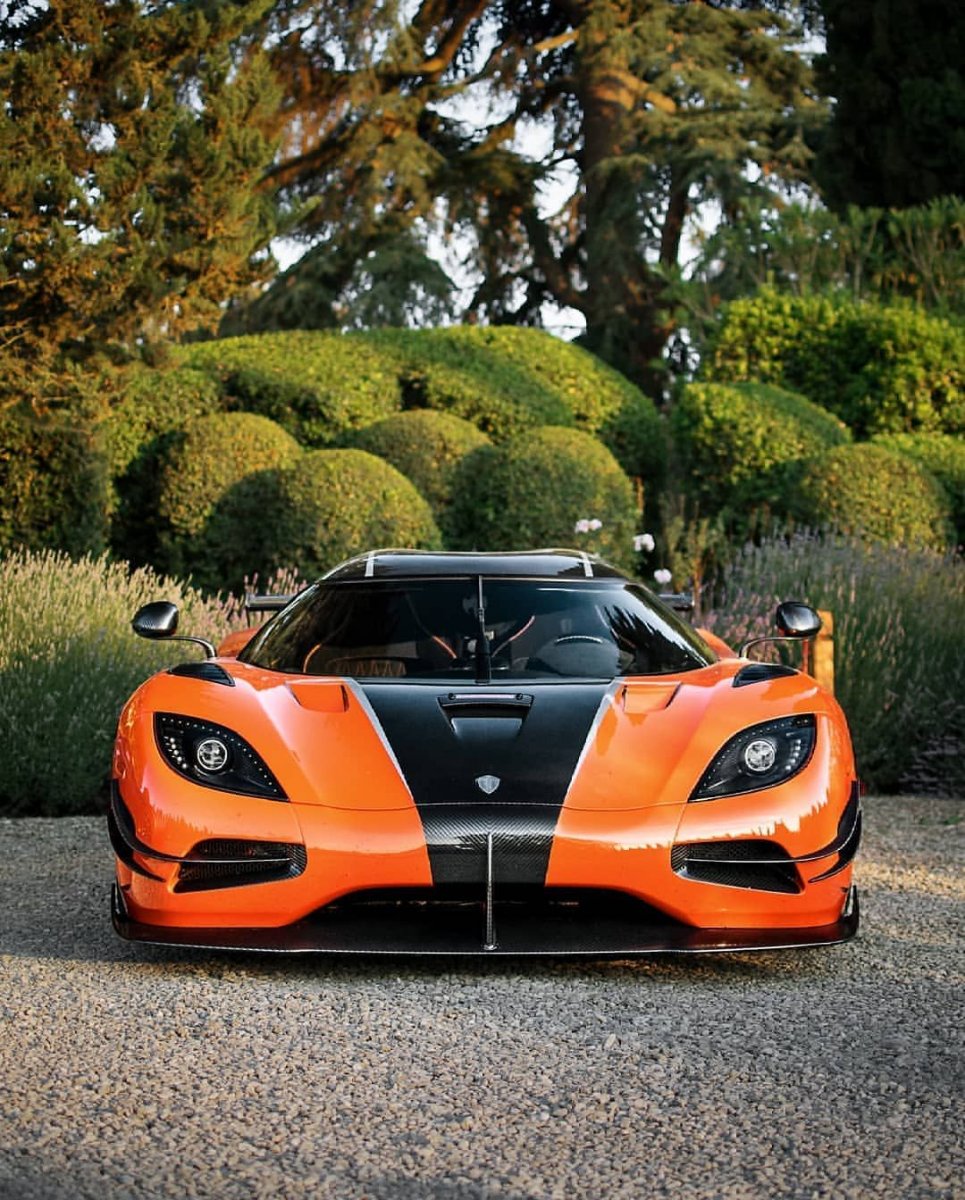 Koenigsegg one:1