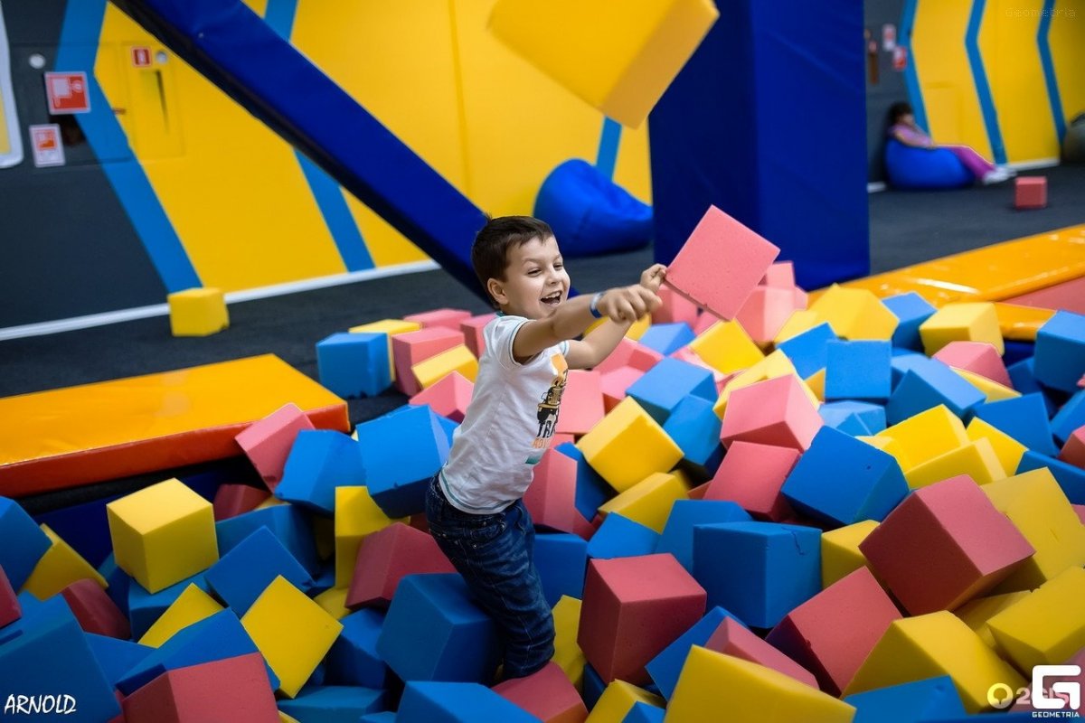 Батутный парк Иркутск Сергеева