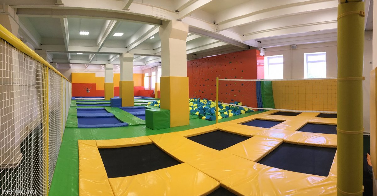 Батутный центр в Казани ВНЕБОПАРК