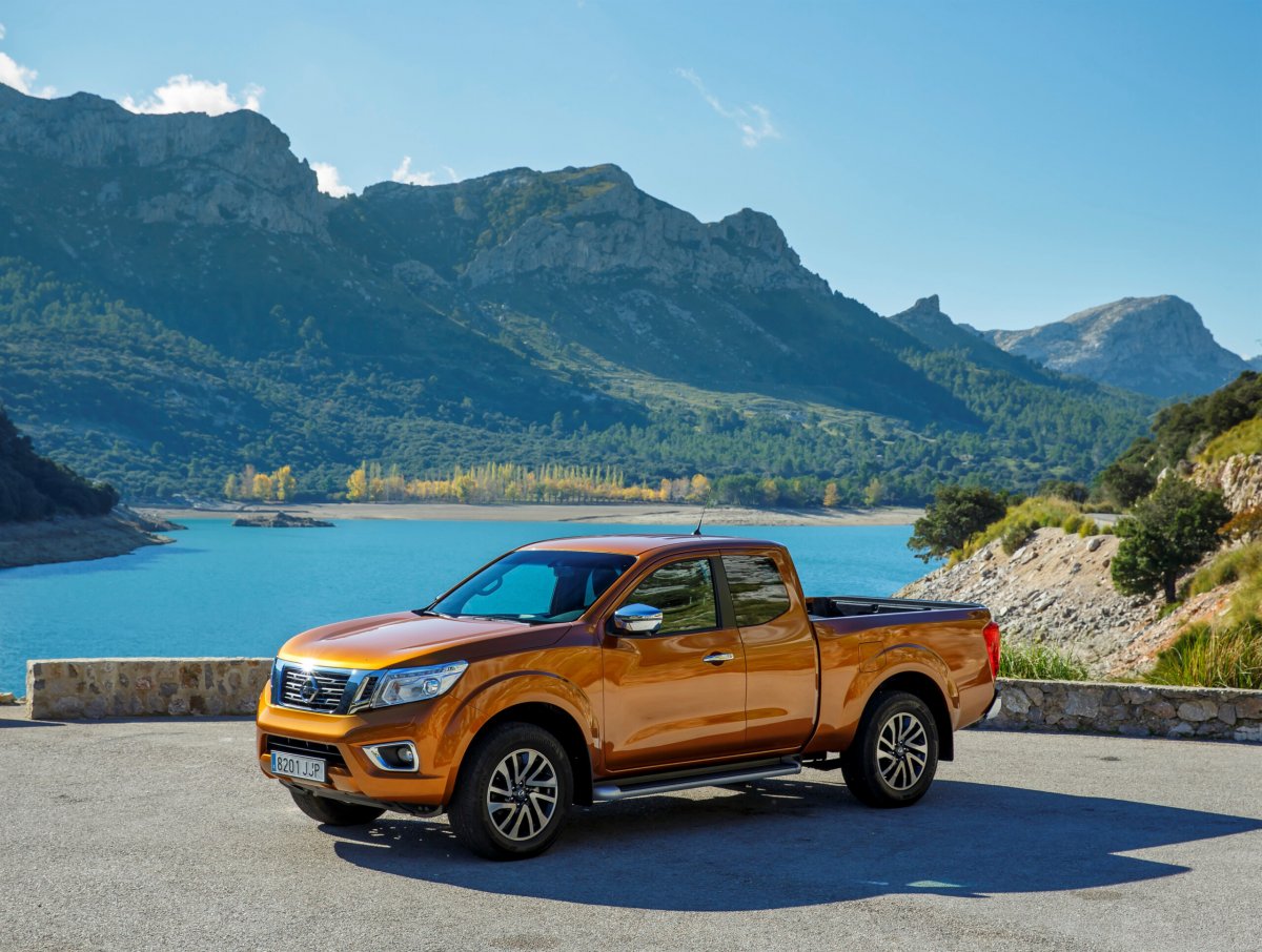 Nissan Navara np300