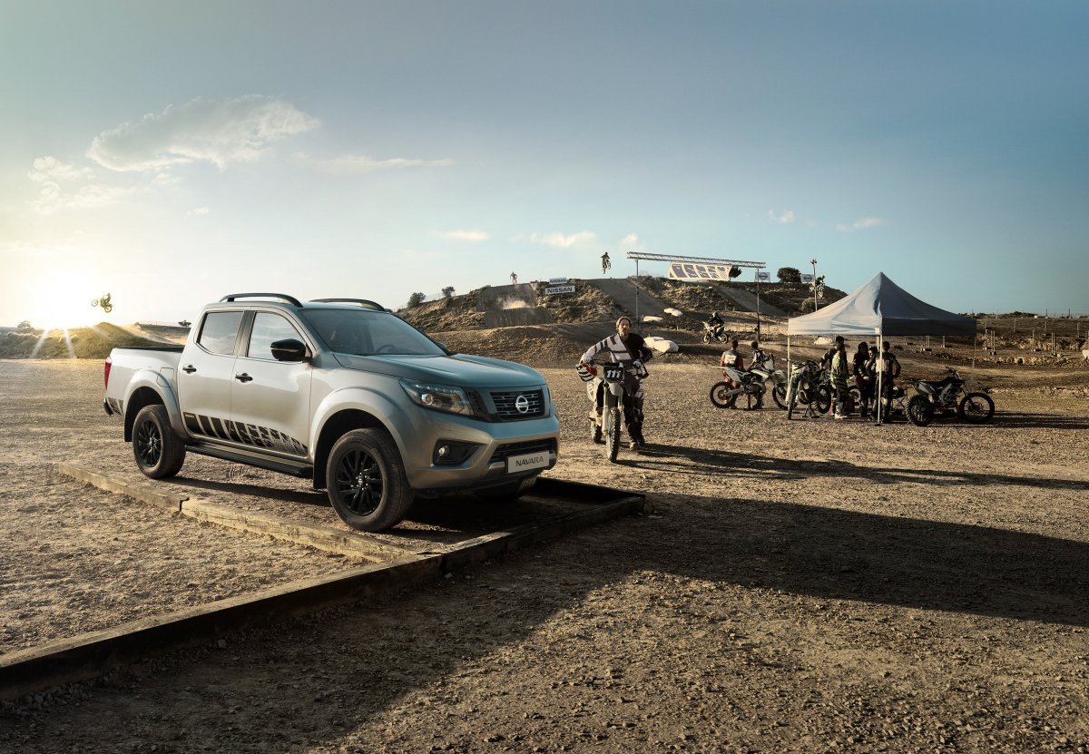 Nissan np300 Double Cab