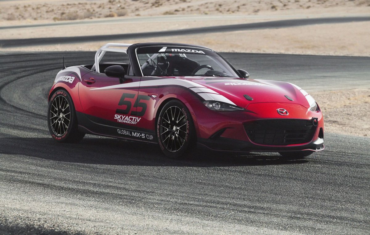 Mazda спорткар RX-8