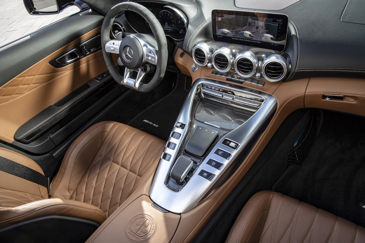 Mercedes AMG gt Interior 2020
