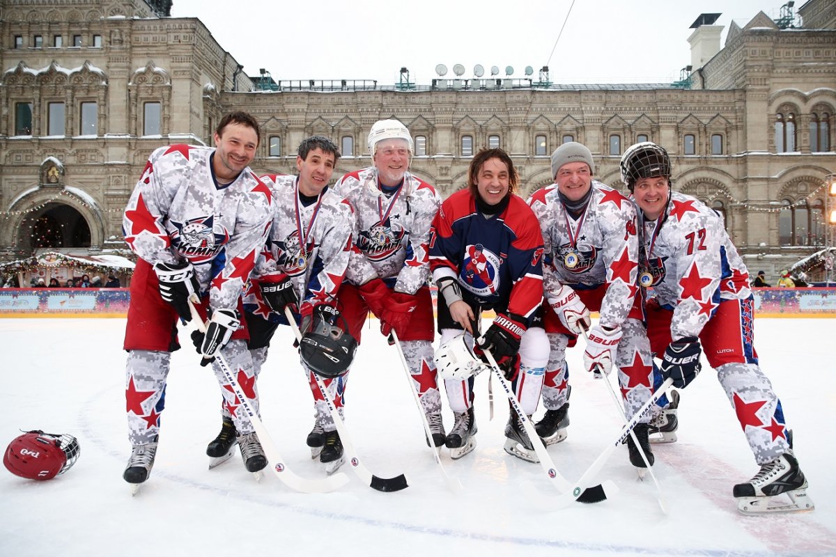 Туомас Мяяття хоккей с мячом