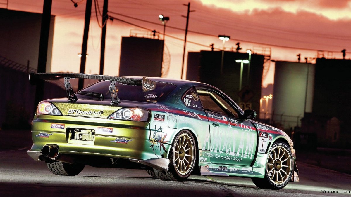 Nissan Skyline r32 NFS 2015