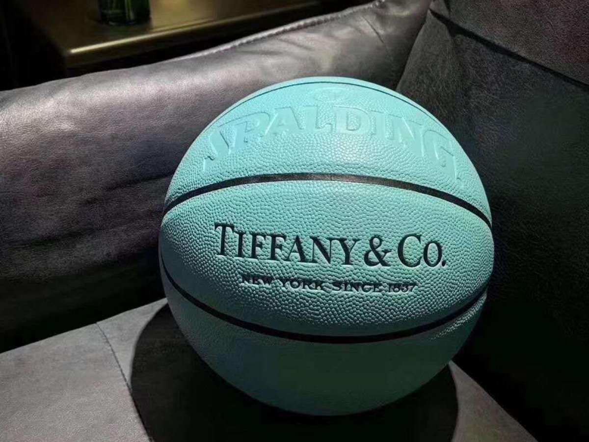 Баскетбольный мяч Spalding Tiffany