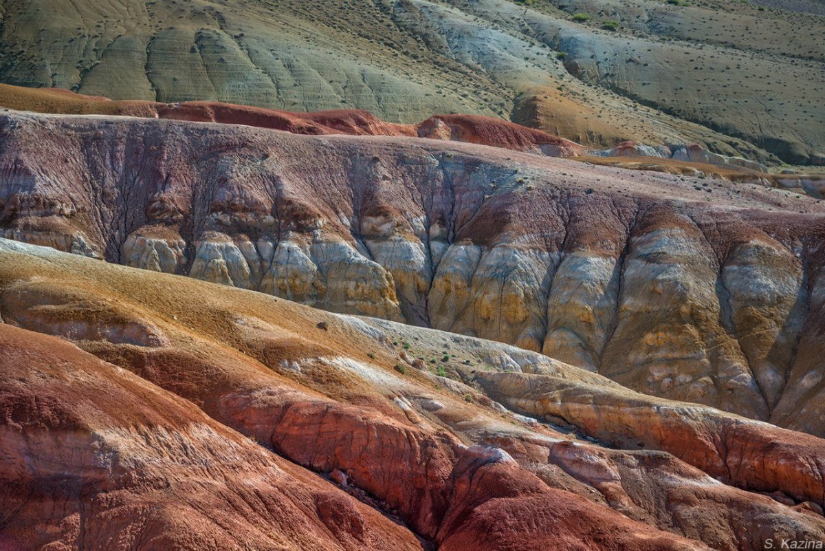 Алтай цветные горы Кызыл-чина Марс