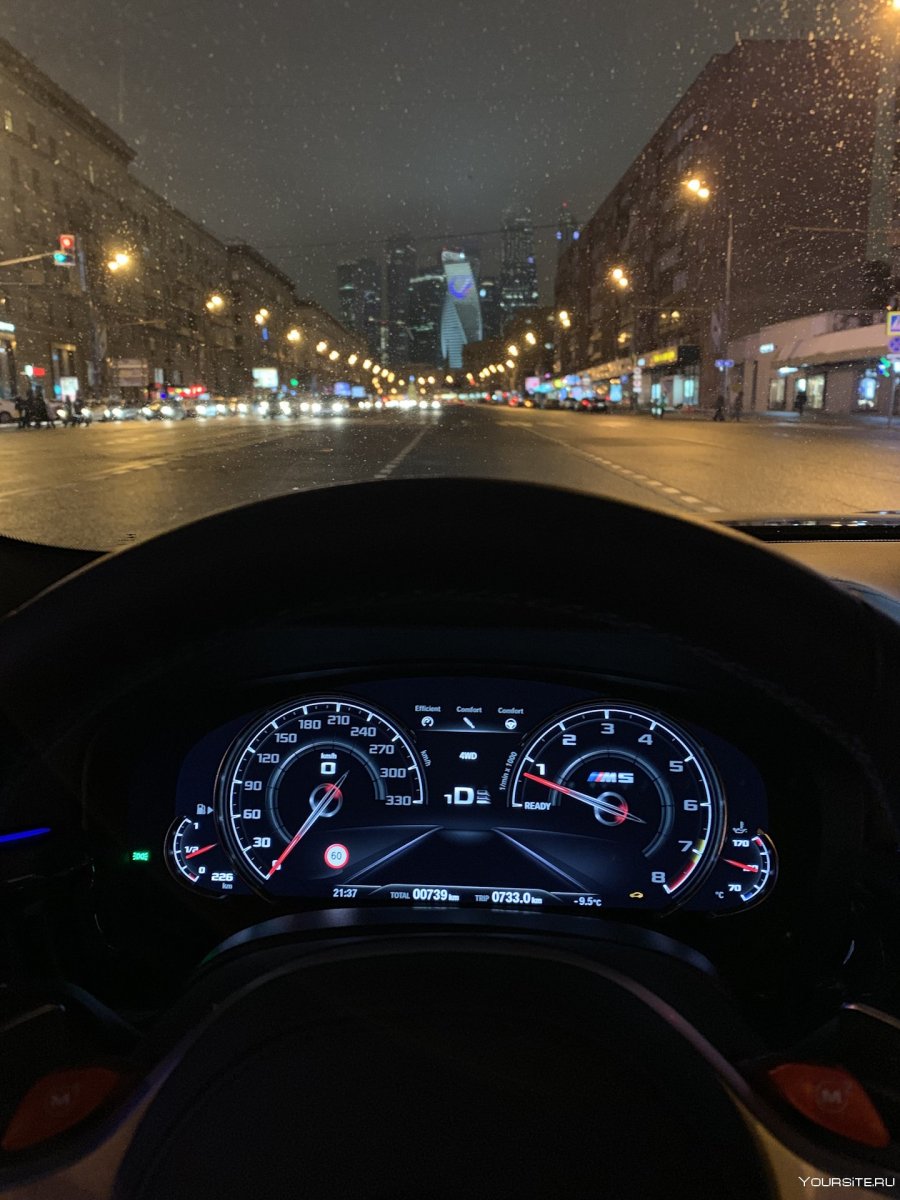 E 63 AMG подсветка