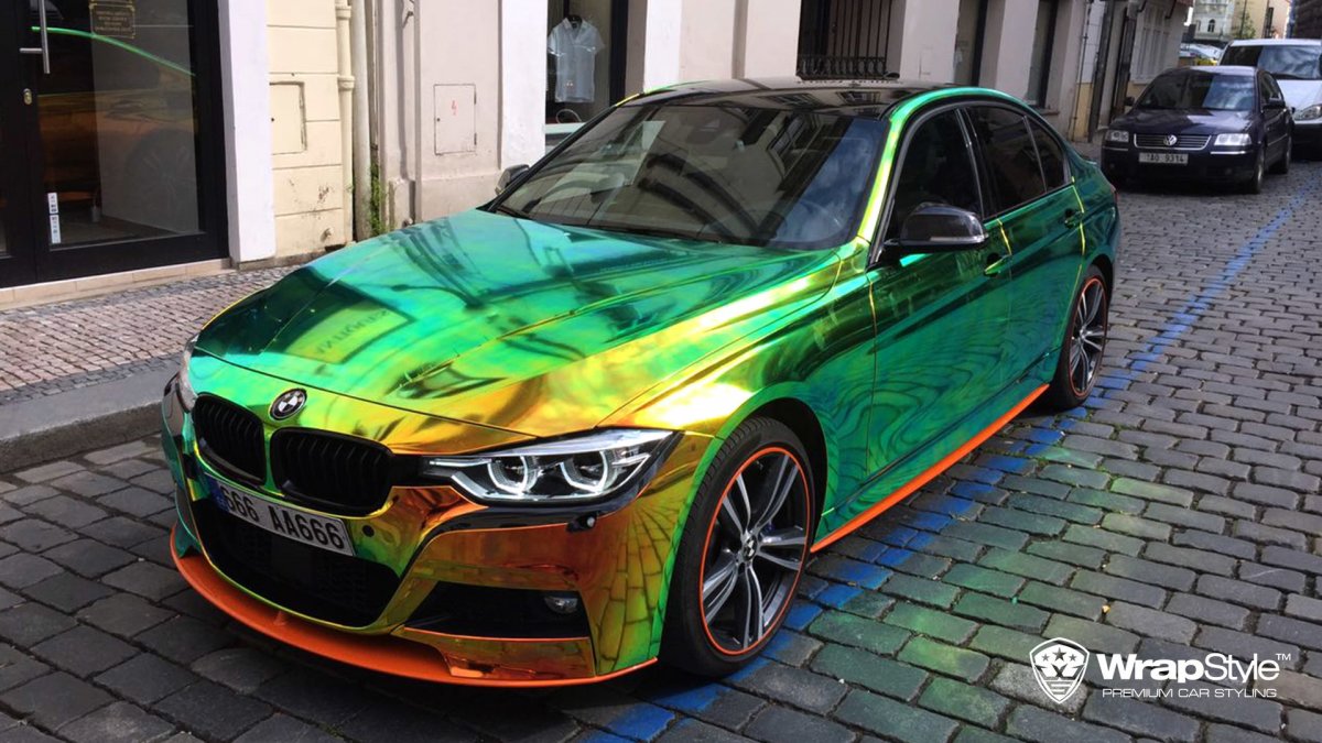 BMW 5 g30 зеленая