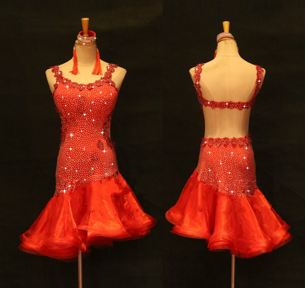 Платья для бальных танцев стандарт
