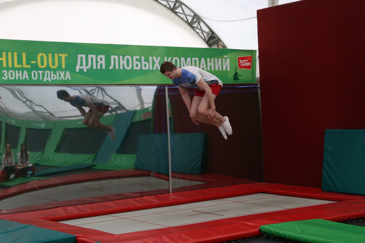 Батутные арены just Jump Москва