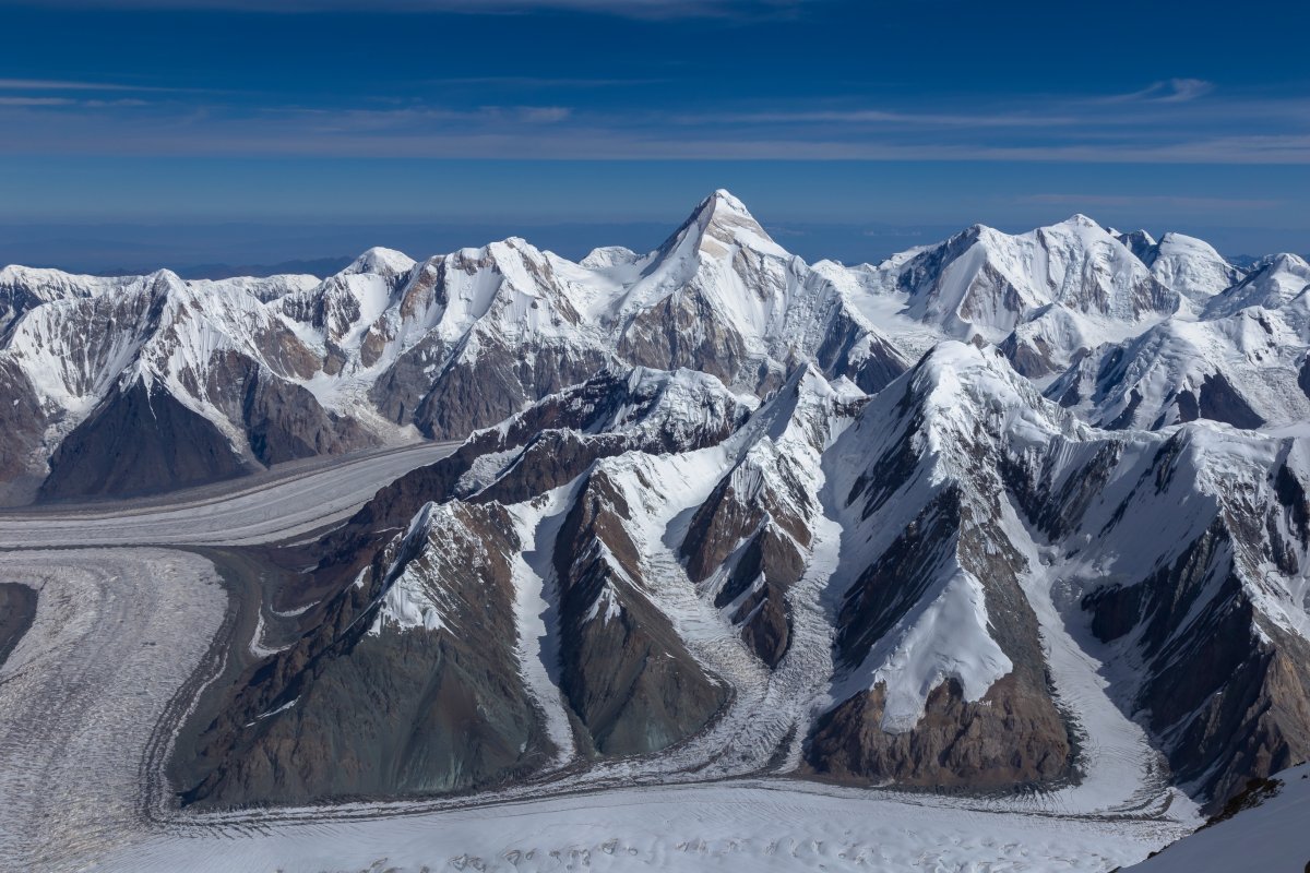 Снежные горы Киргизии