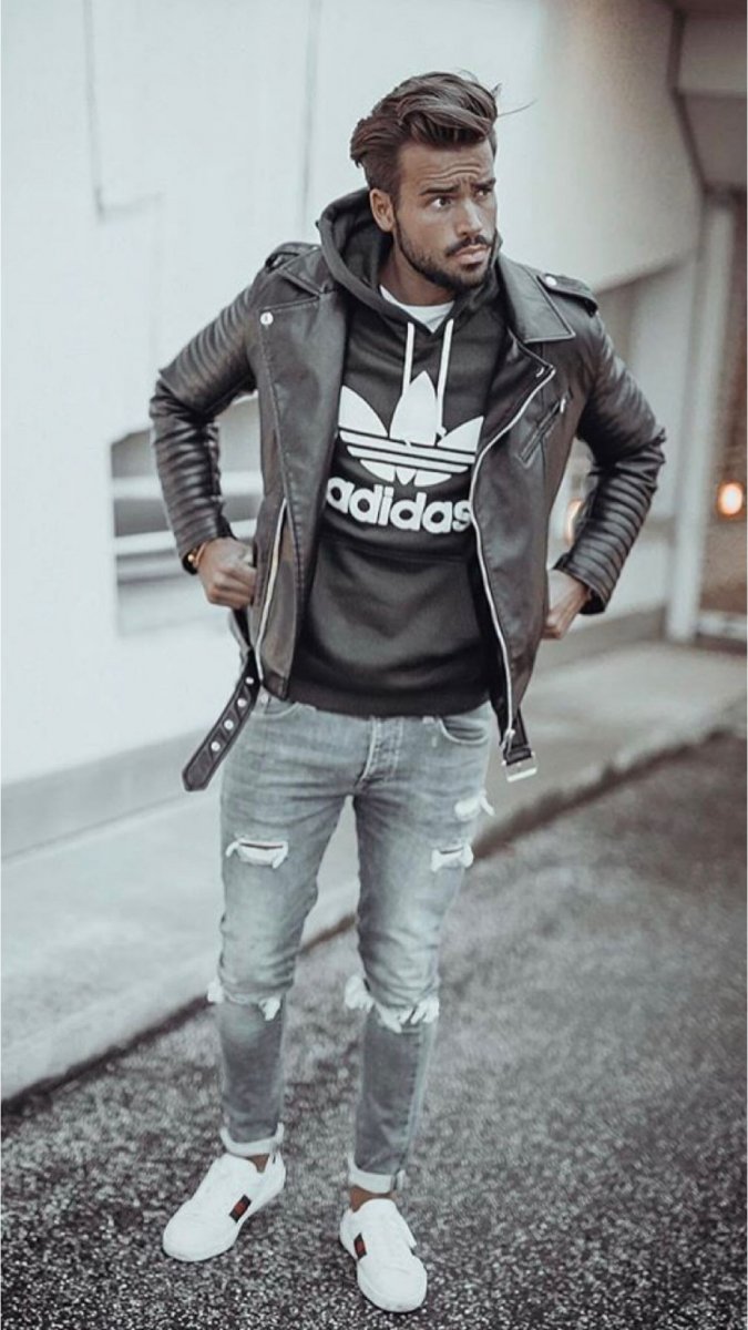 Парень зимой