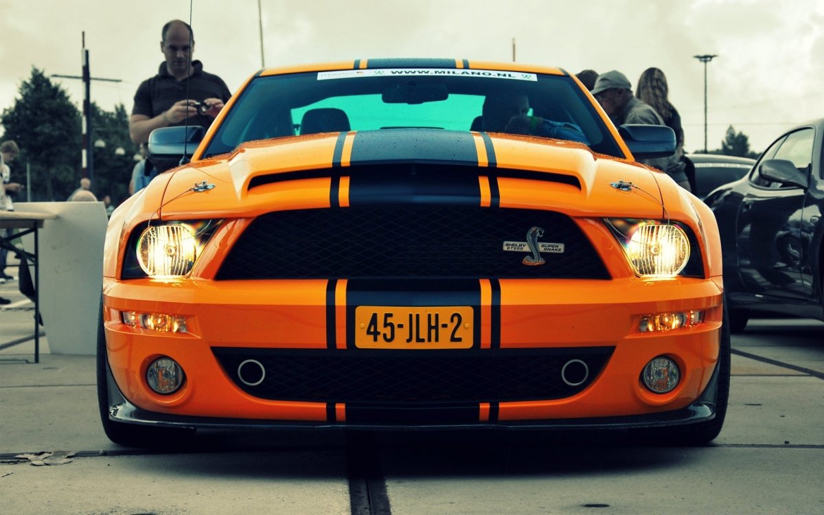 Форд Мустанг Шелби gt 500 оранжевый