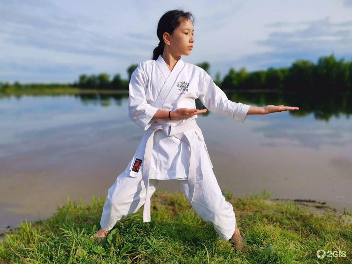 Каратэ WKF Рика усами