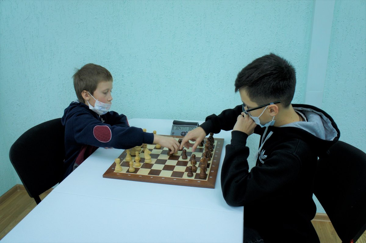 Картина в Третьяковской галерее про шахматы 2012