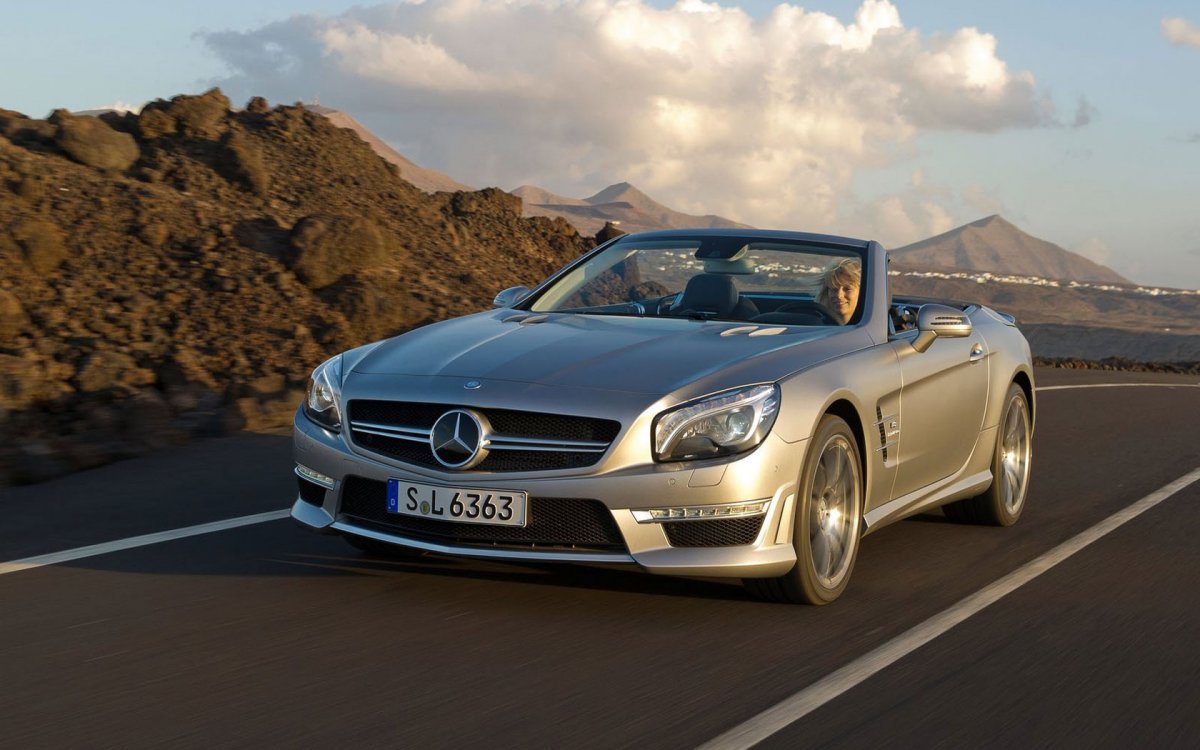 Mercedes Benz SL 63 AMG