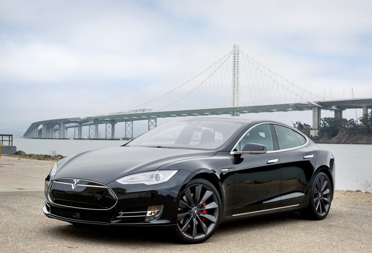 Tesla model s p90d