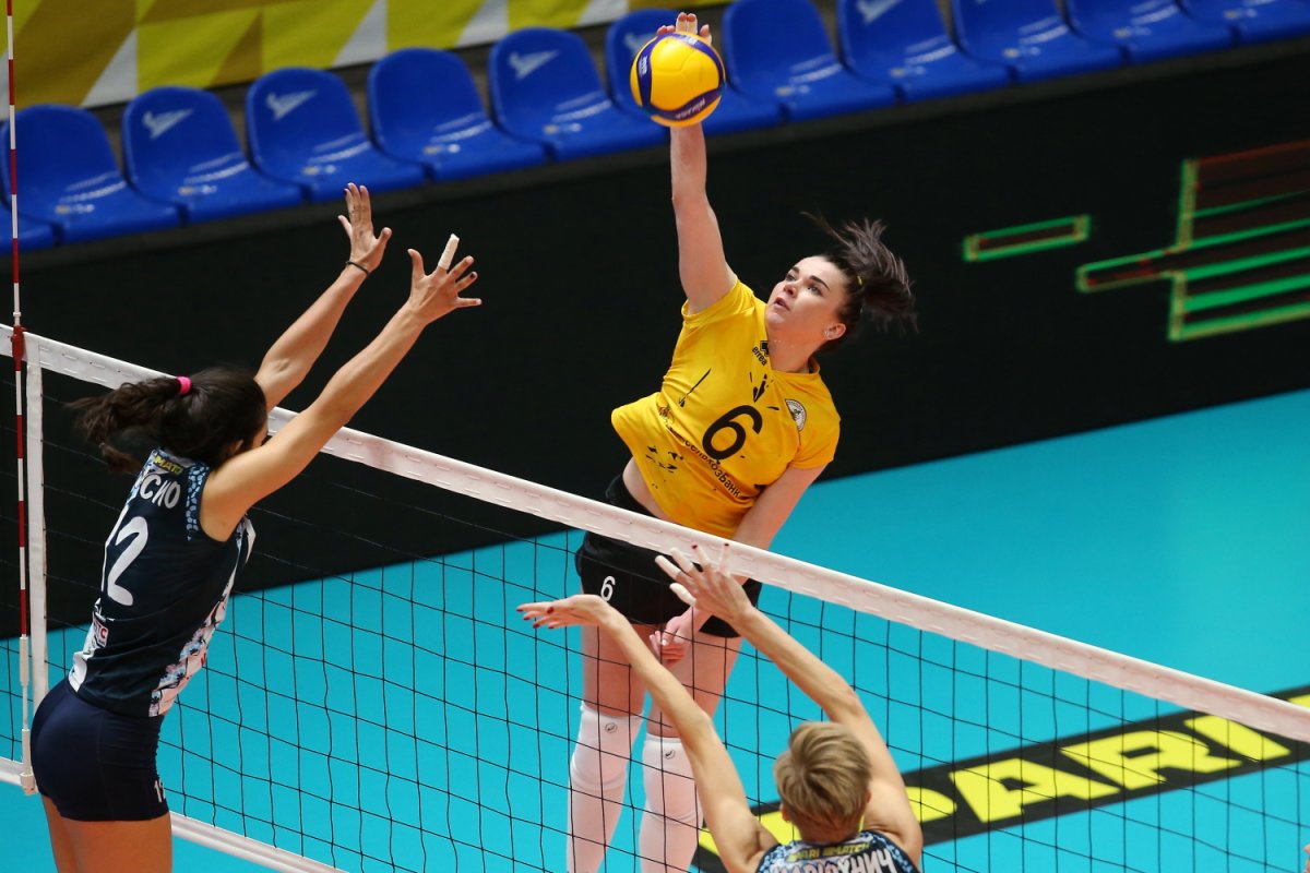 Анастасия Горелик волейбол