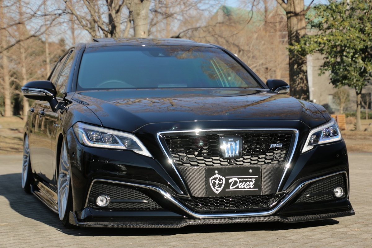 Toyota Crown RS 2022