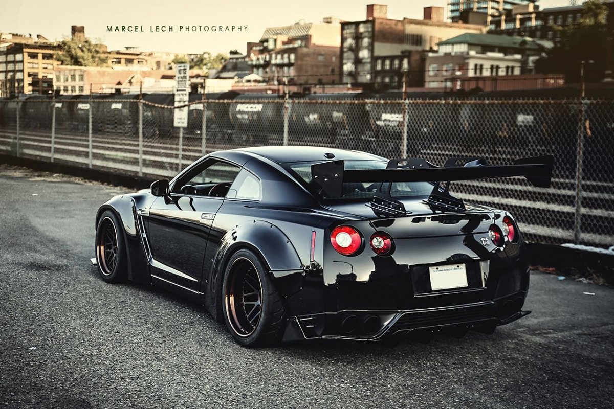 Nissan Skyline gt-r r35