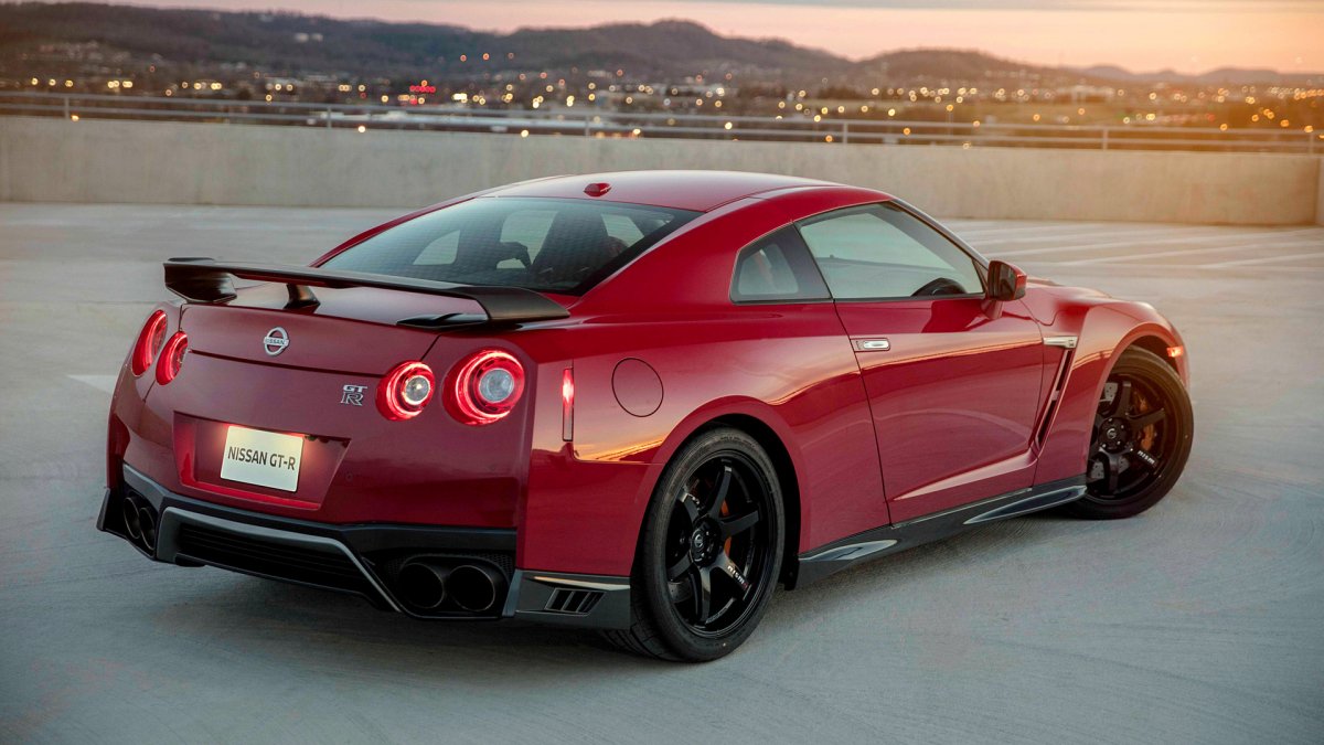 Nissan gt-r track Edition