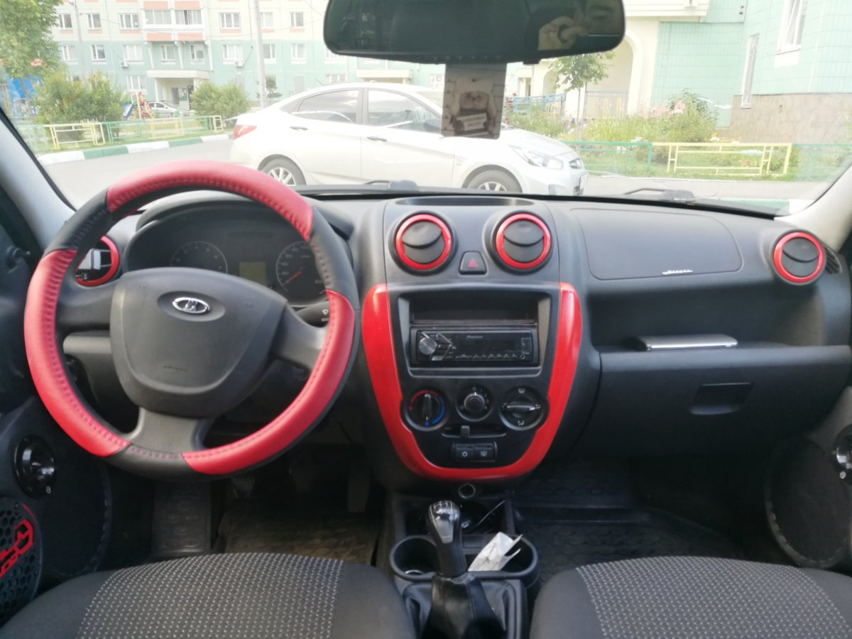Lada Granta Drive Active салон