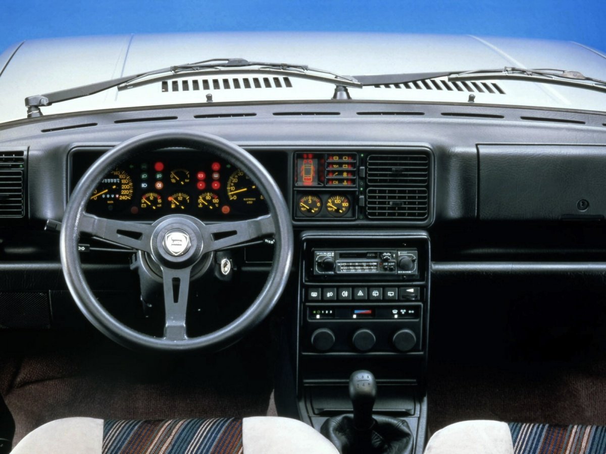 Lancia Delta Cabriolet