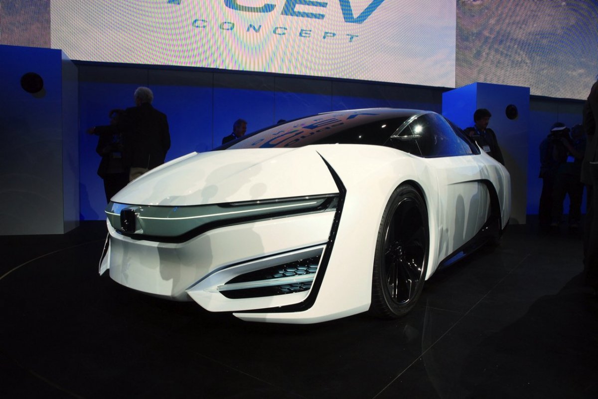 Honda FCEV Concept салон