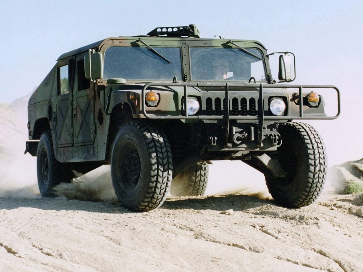 Hummer h1 Humvee