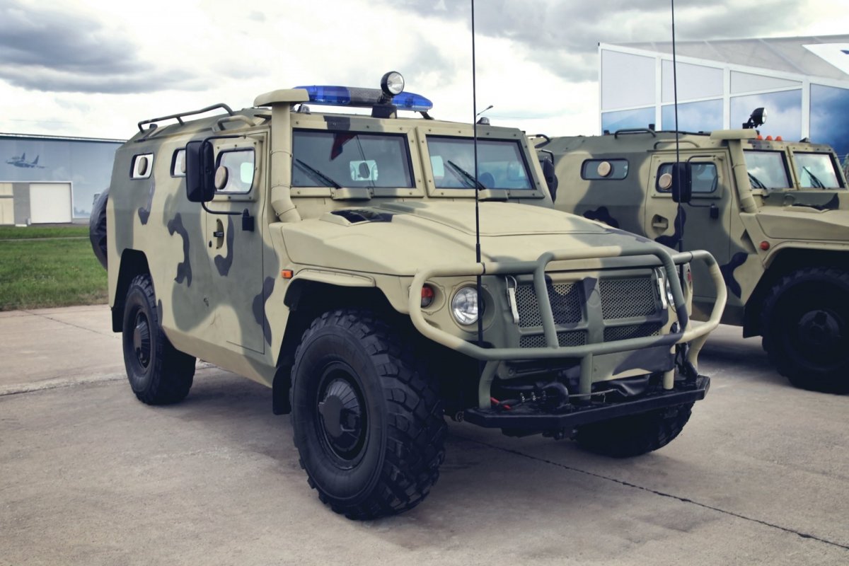 Ивеко LMV