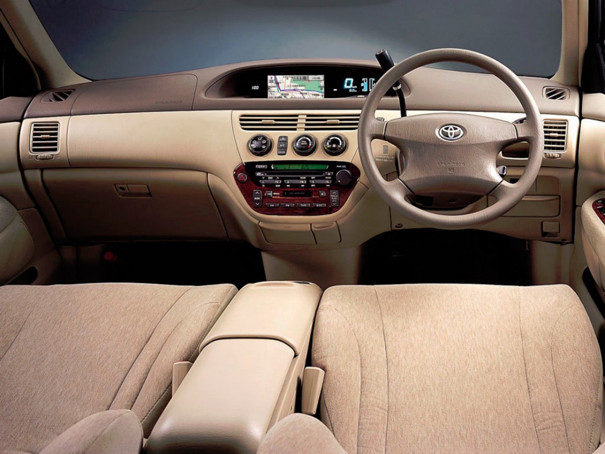 Toyota Vista v30 салон