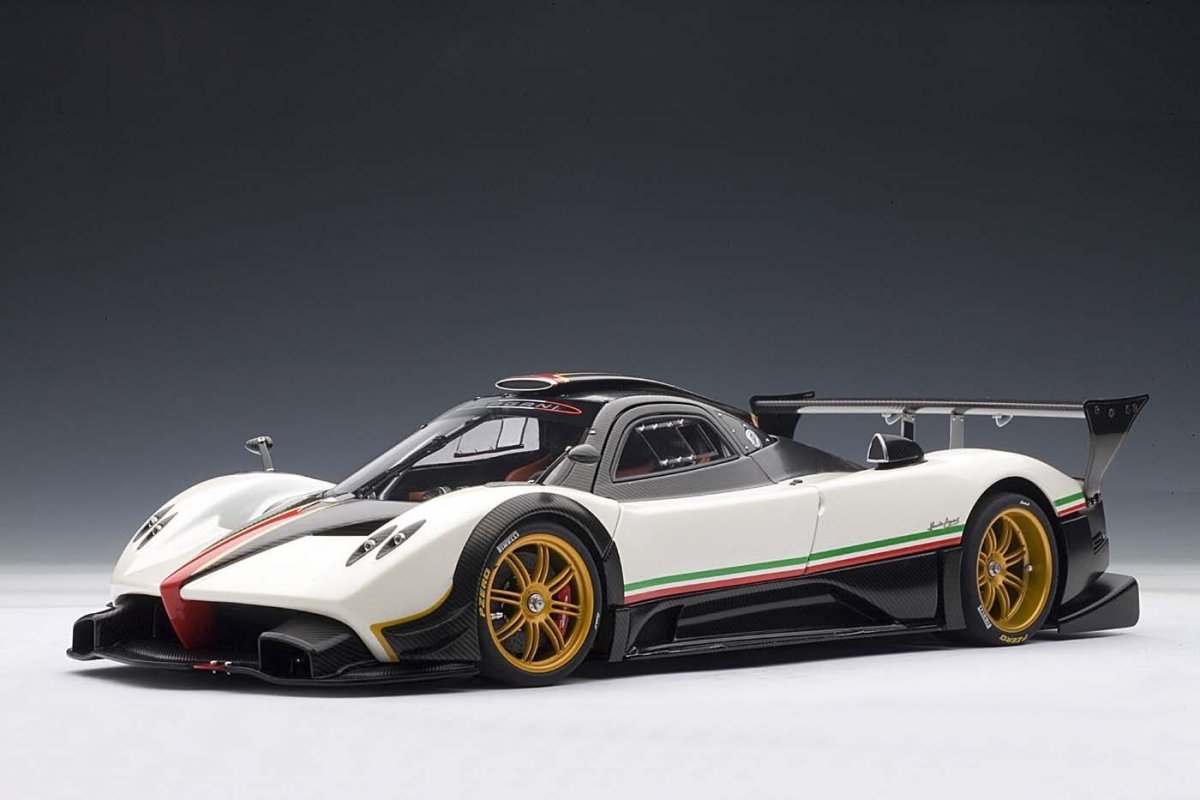 Zonda r AUTOART