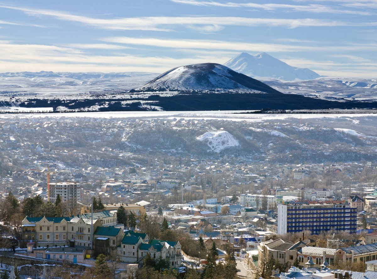 Вид с горы Машук в Пятигорске зимой