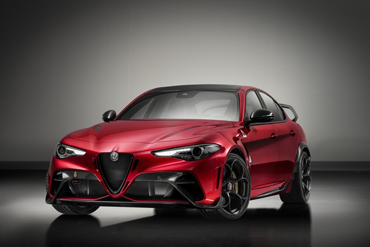 Alfa Romeo Giulia gt 2021