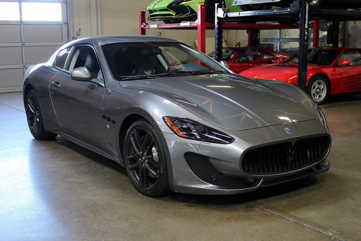 Maserati GRANTURISMO Sport 2015