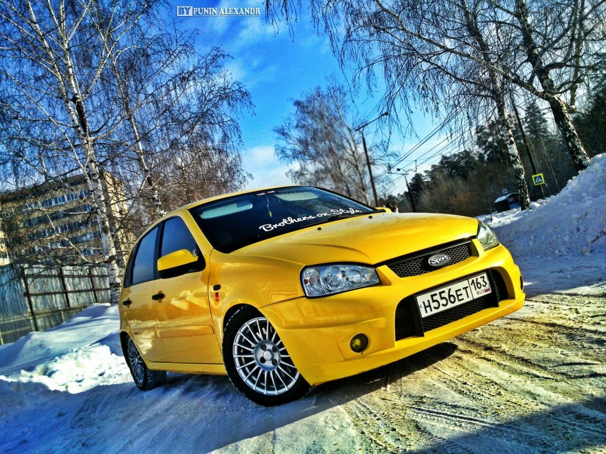 Lada Kalina Sport жёлтый