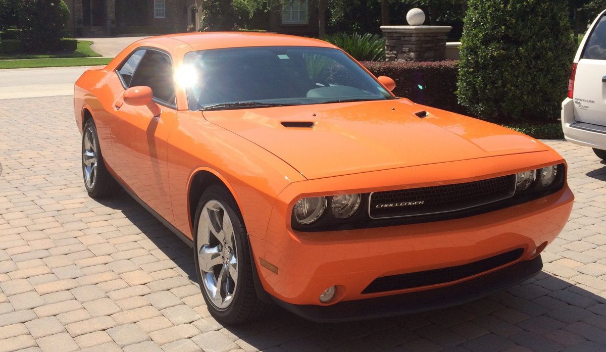 Dodge Challenger 2015 Orange
