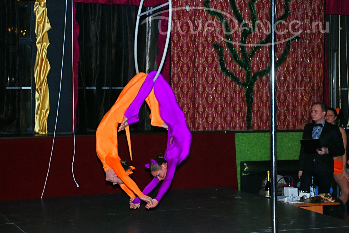 Банджи акробатика