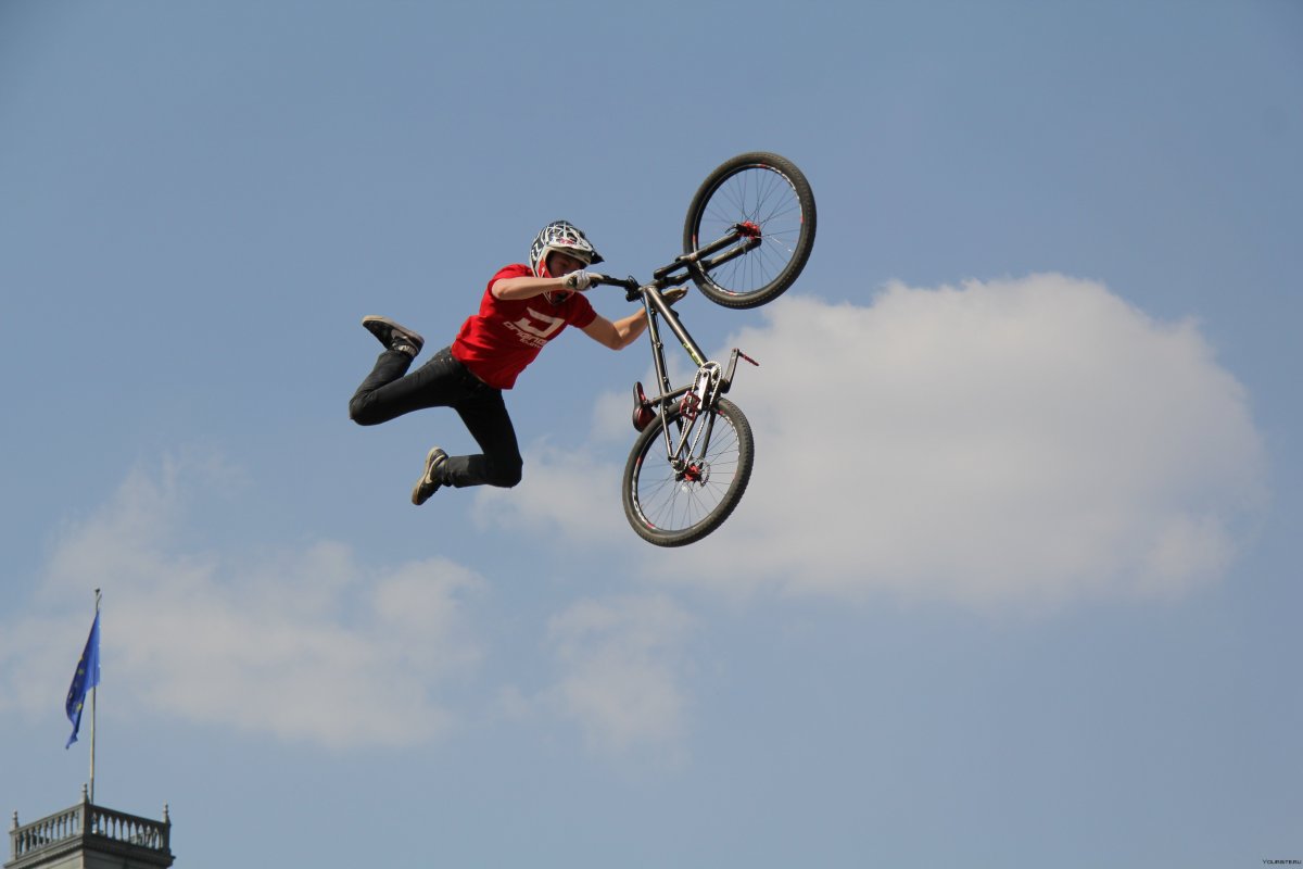 BMX велосипед спорт